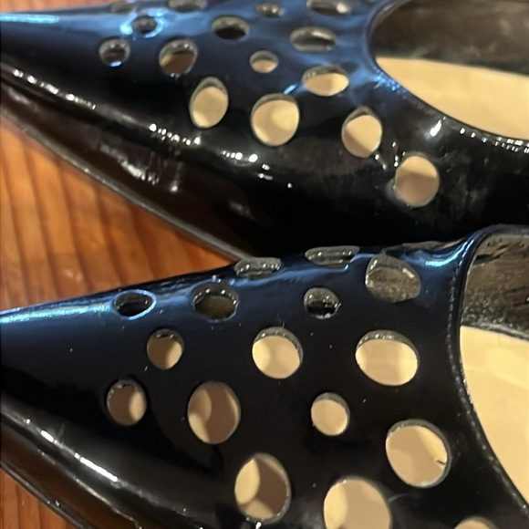 Kate Spade Perforated Patent Leather Sling Back Point Toe Kitten Heels Italy 7.5 - Picture 6 of 11